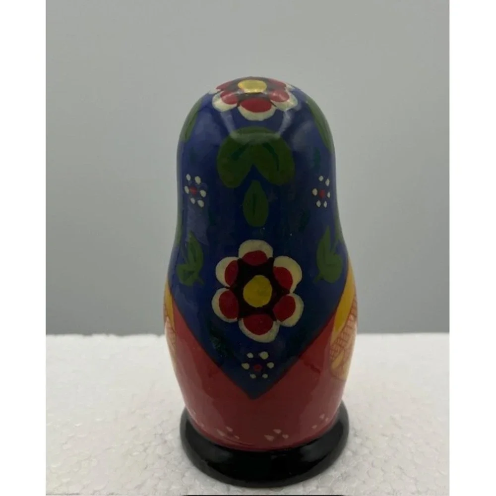 Russian Doll Babushka Wooden Hand Painted‎ Collectible Vintage 1971 2.75